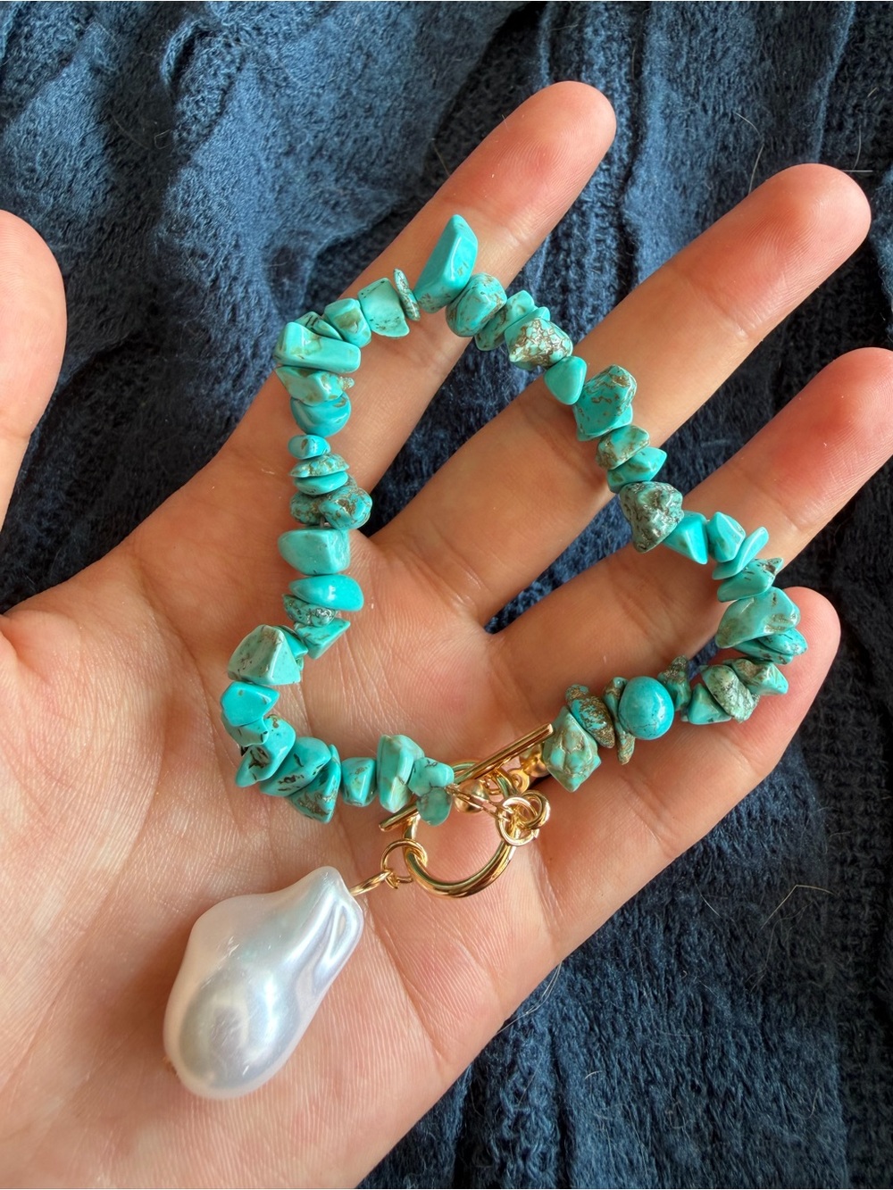 Turquoise Chip Bracelet with Baroque Pearl Charm